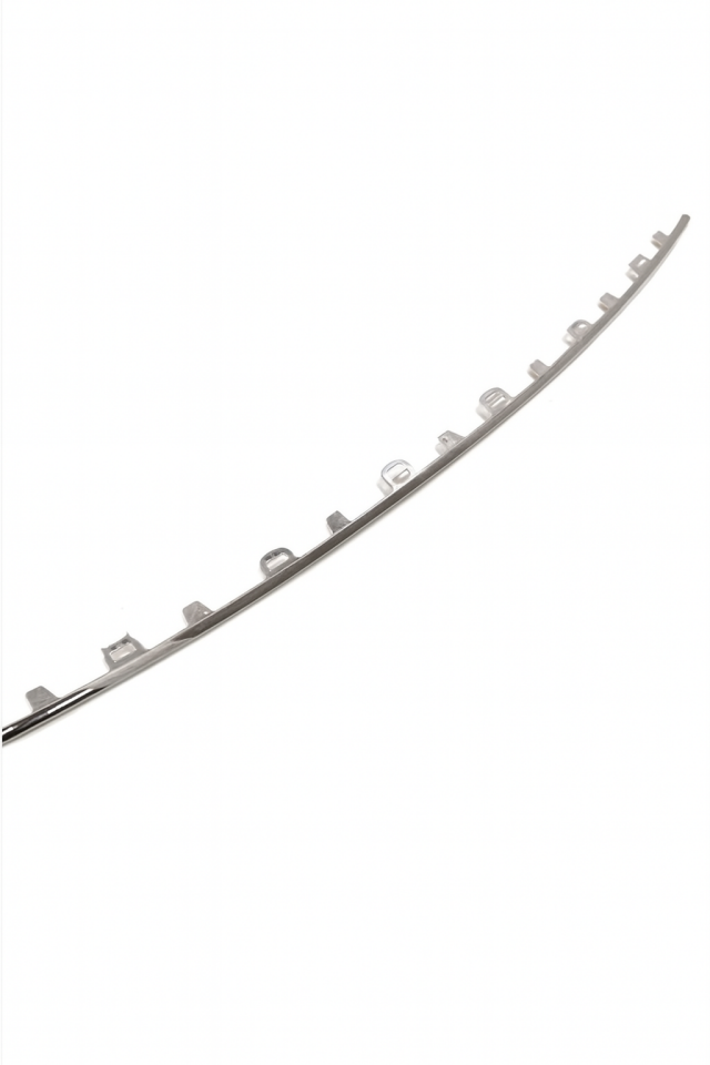 3V0853551A ORTA IZGARA KROMU SUPERB 15-18