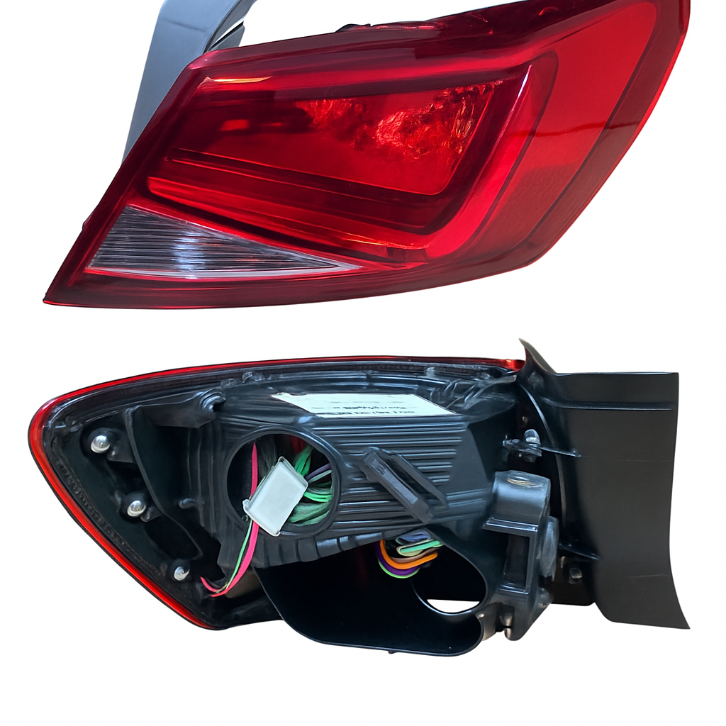 5F0945208E STOP LAMBASI LEDLİ DIŞ SAG SEAT LEON 2013-2017