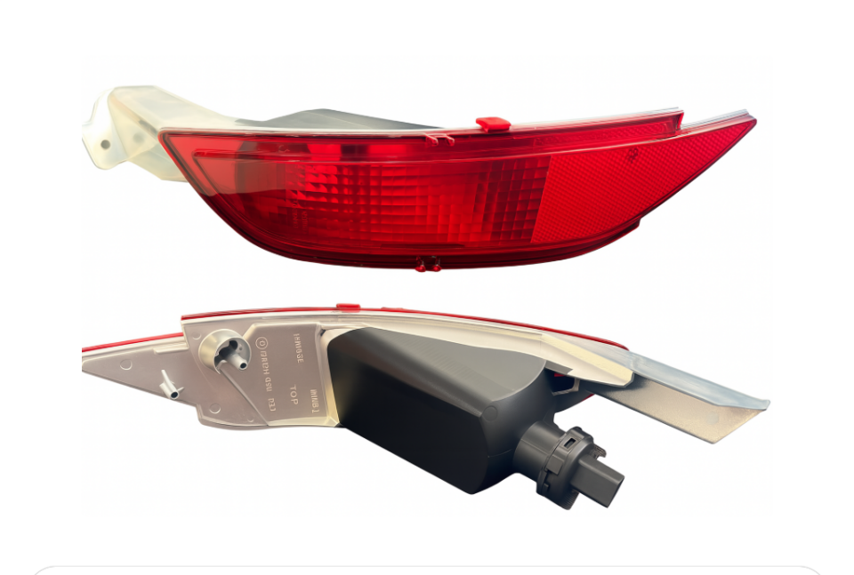 8A6115K273AB REFLEKTÖR ARKA TAMPON+SİS AMPÜLLÜ  DUYLU SOL FIESTA VI 08> FOCUS III CMAX 10>15 CMAX 15>