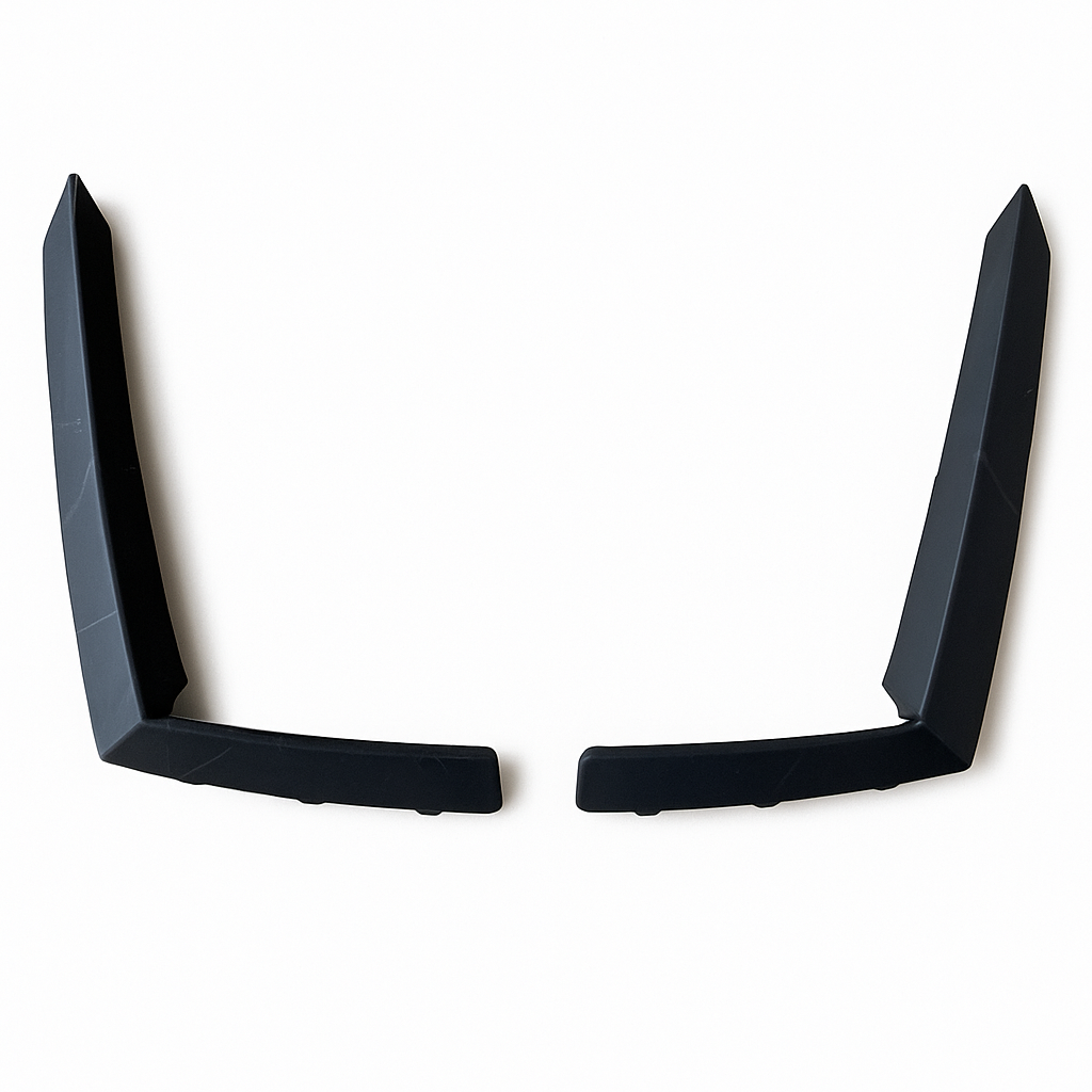 5E3807833 9B9 ÖN TAMPON SÜS BRAKETİ SOL OCTAVİA 2021 ve Üzeri